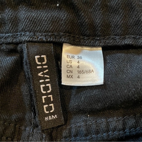 Divided by H&M Black Denim Jean Mini Skirt 4 - Picture 3 of 6